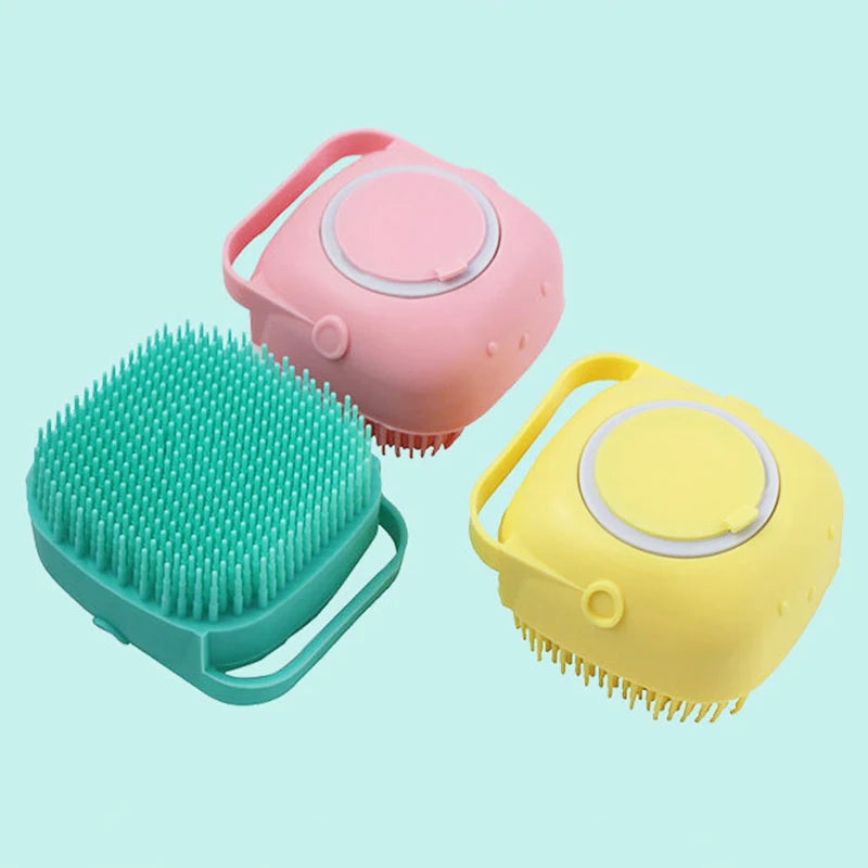 🐾 Silicone Dog Bath and Massage Brush in vibrant colors – Gentle Care for Your Beloved Dog or Cat